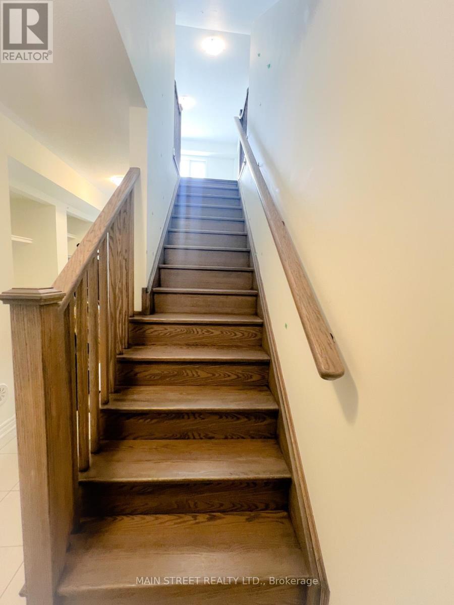 3327 Thunderbird Promenade, Pickering, Ontario  L1X 0N4 - Photo 4 - E12441920