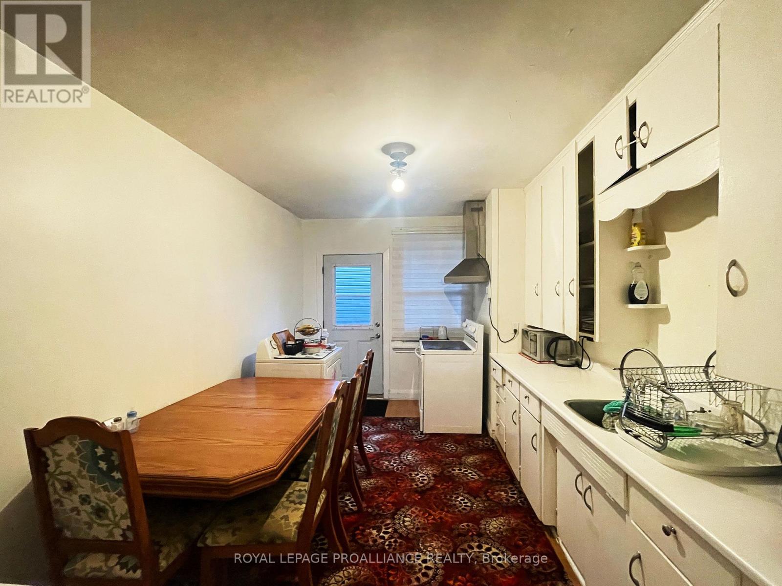 30 James Street, Peterborough, Ontario  K9H 1C5 - Photo 10 - X12431971