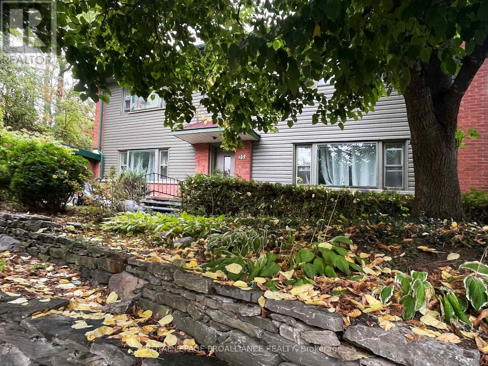 30 James Street, Peterborough, Ontario  K9H 1C5 - Photo 4 - X12431971