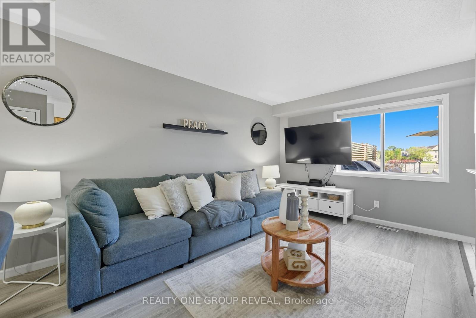 37 Mainprize Crescent, East Gwillimbury, Ontario  L0G 1M0 - Photo 11 - N12441900