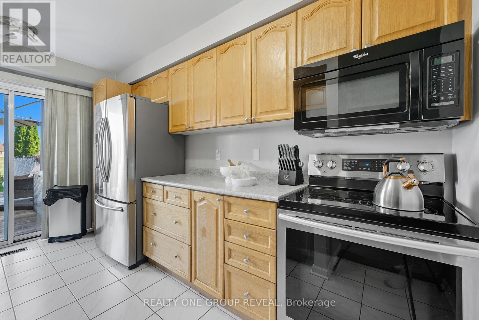 37 Mainprize Crescent, East Gwillimbury, Ontario  L0G 1M0 - Photo 17 - N12441900