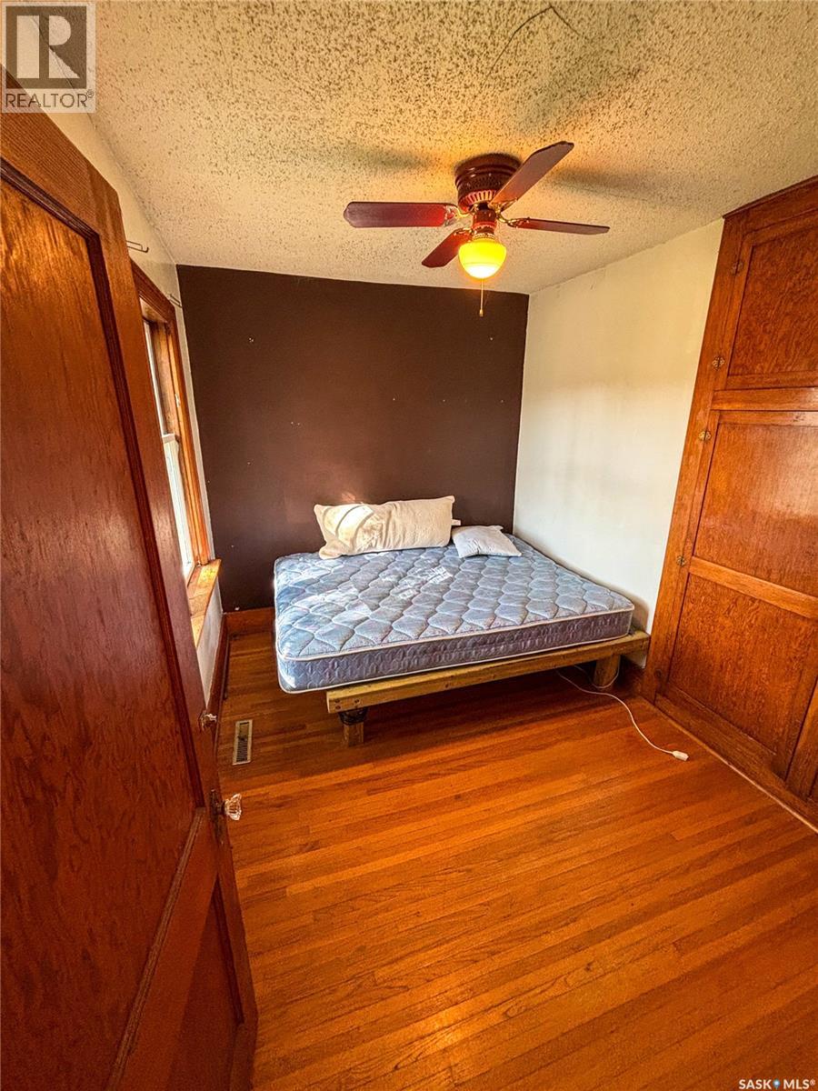 1114 C Avenue N, Saskatoon, Saskatchewan  S7L 1K4 - Photo 23 - SK016630