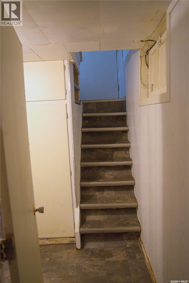 1114 C Avenue N, Saskatoon, Saskatchewan  S7L 1K4 - Photo 30 - SK016630
