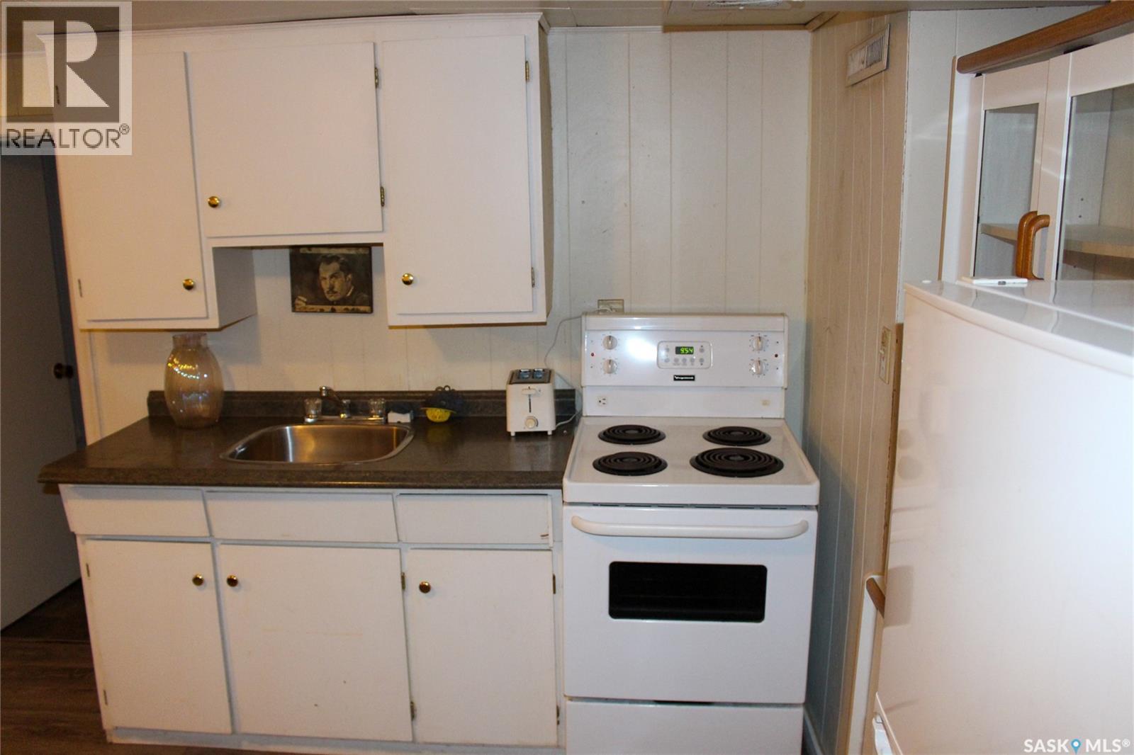 1114 C Avenue N, Saskatoon, Saskatchewan  S7L 1K4 - Photo 33 - SK016630