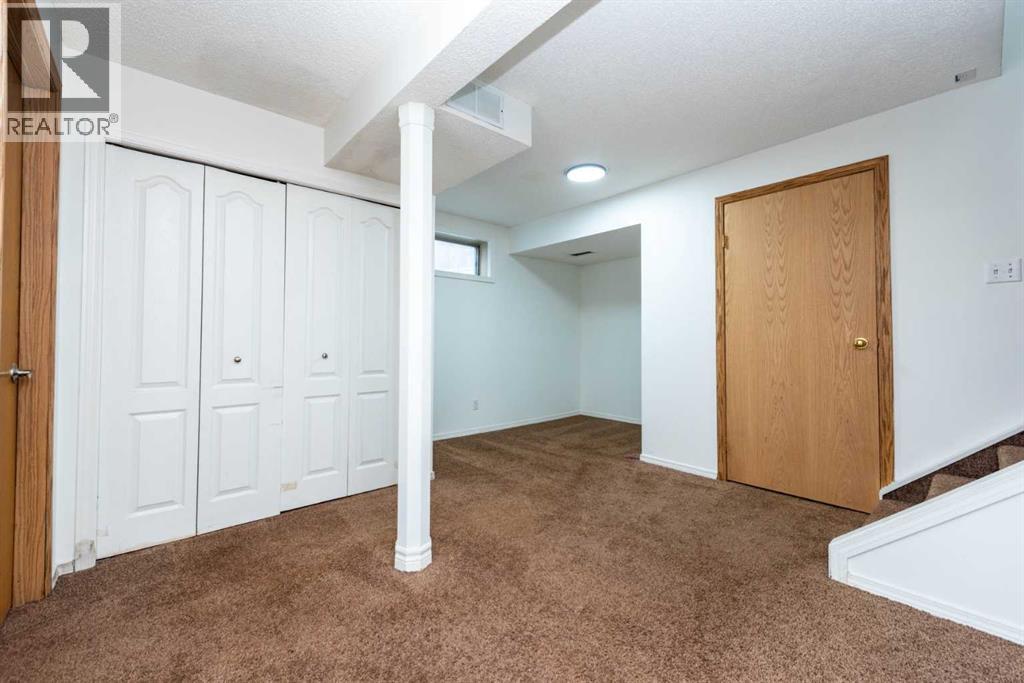 216 Hidden Hills Road Nw, Calgary, Alberta  T3A 5Y1 - Photo 23 - A2256233