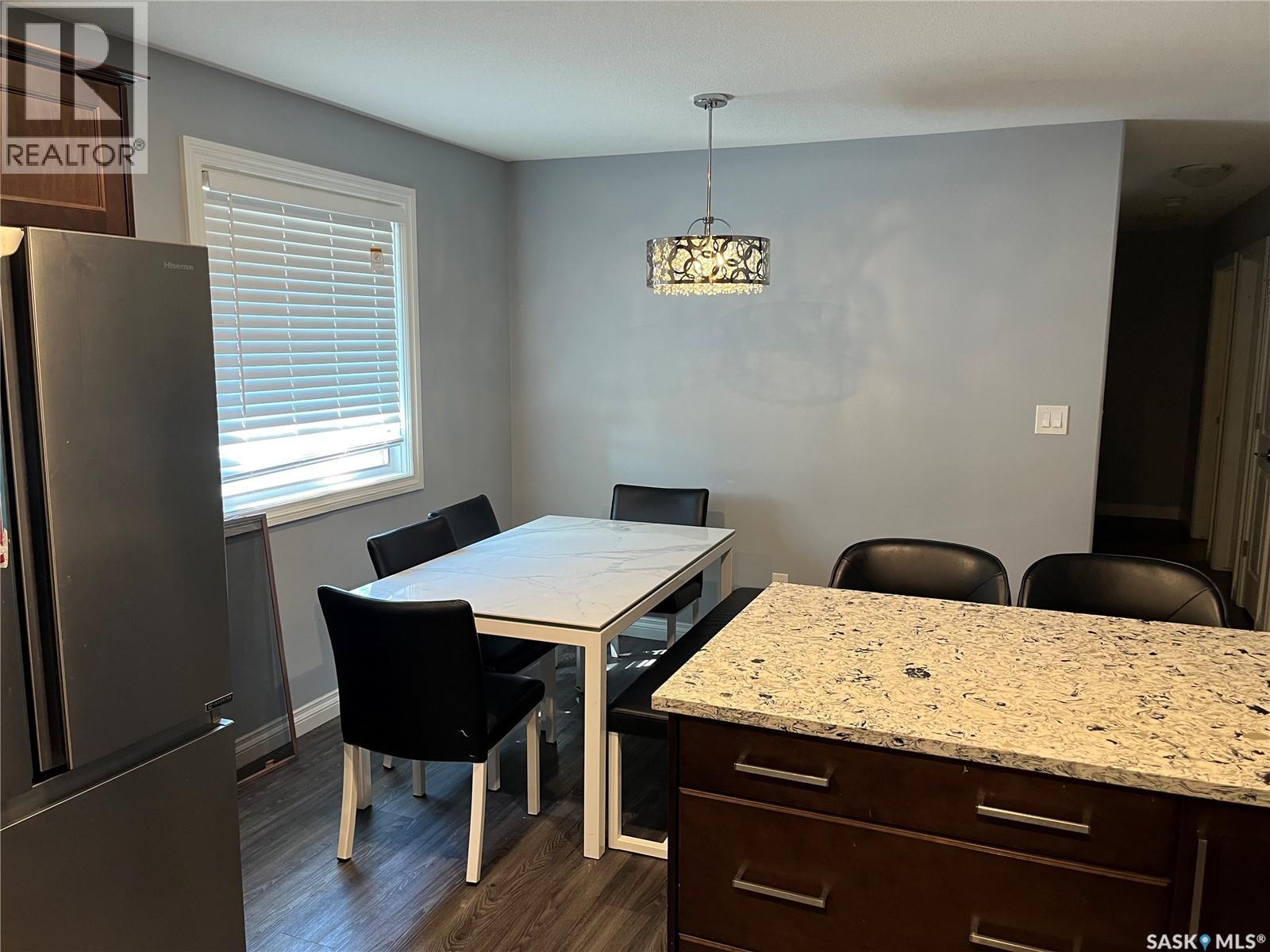 604 Dalgliesh Drive, Regina, Saskatchewan  S4R 6L8 - Photo 11 - SK019890