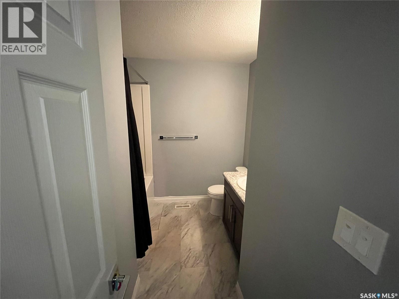 604 Dalgliesh Drive, Regina, Saskatchewan  S4R 6L8 - Photo 29 - SK019890