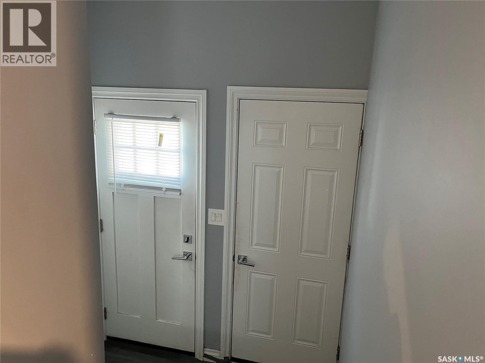 604 Dalgliesh Drive, Regina, Saskatchewan  S4R 6L8 - Photo 32 - SK019890