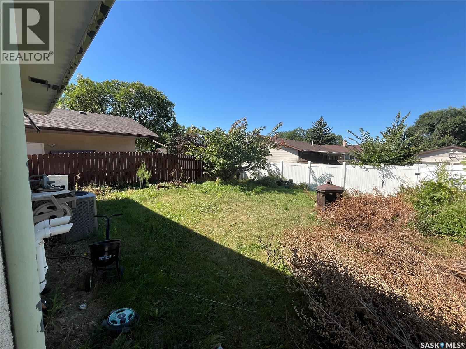 604 Dalgliesh Drive, Regina, Saskatchewan  S4R 6L8 - Photo 35 - SK019890