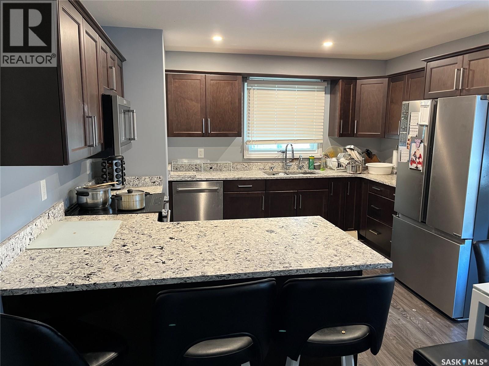 604 Dalgliesh Drive, Regina, Saskatchewan  S4R 6L8 - Photo 9 - SK019890