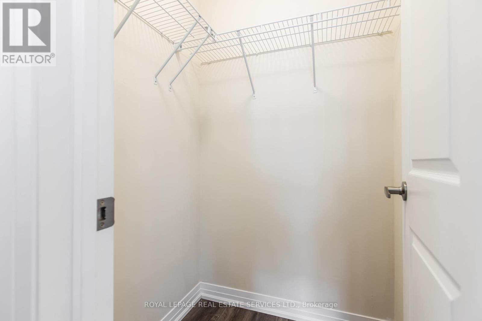 112 - 1597 Rose Way, Milton, Ontario  L9E 1N4 - Photo 26 - W12441914