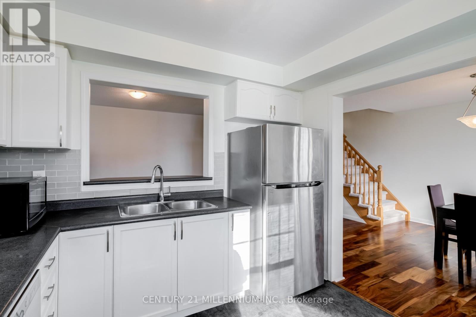 1160 Barnard Drive, Milton, Ontario  L9T 6R5 - Photo 22 - W12441917