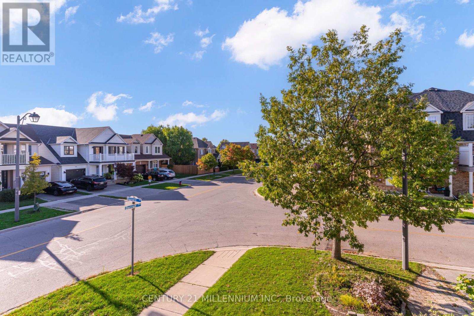 1160 Barnard Drive, Milton, Ontario  L9T 6R5 - Photo 33 - W12441917