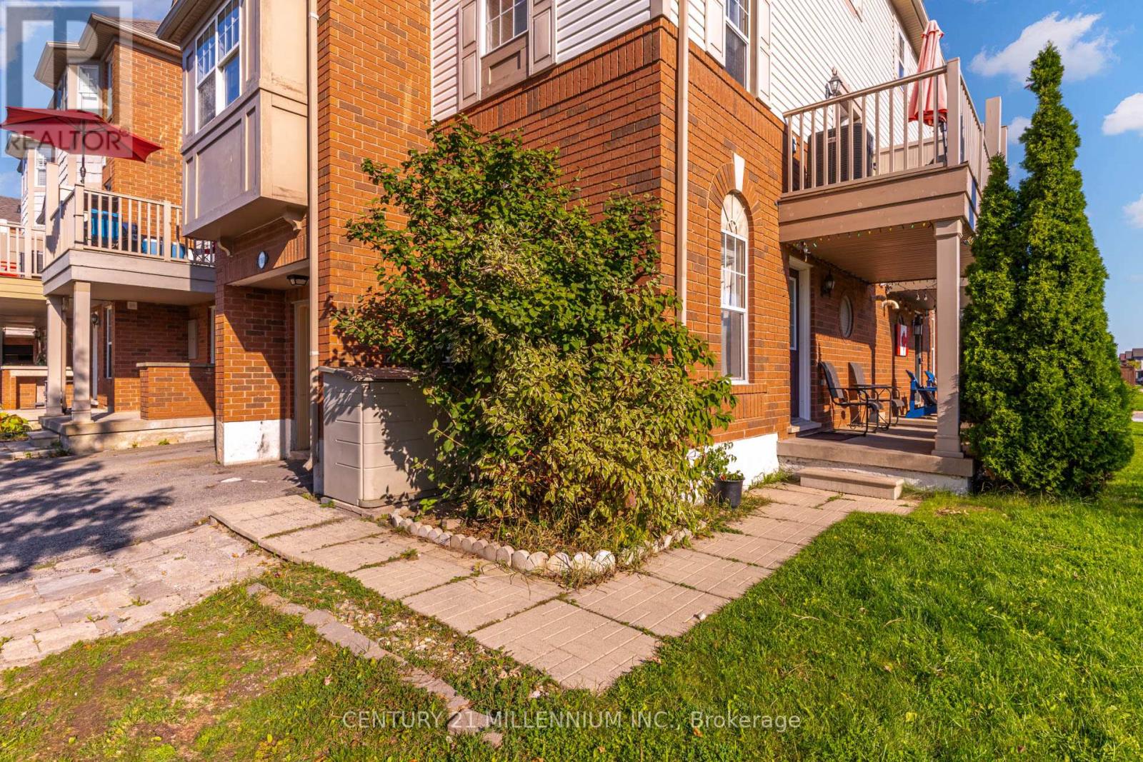 1160 Barnard Drive, Milton, Ontario  L9T 6R5 - Photo 5 - W12441917
