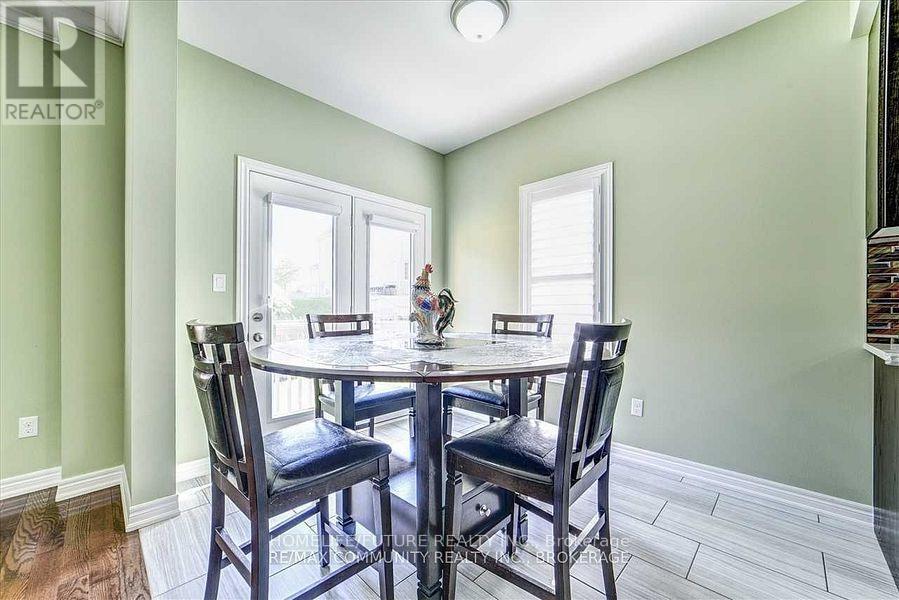 84 Wimbledon Court, Whitby, Ontario  L1P 0A6 - Photo 10 - E12441877
