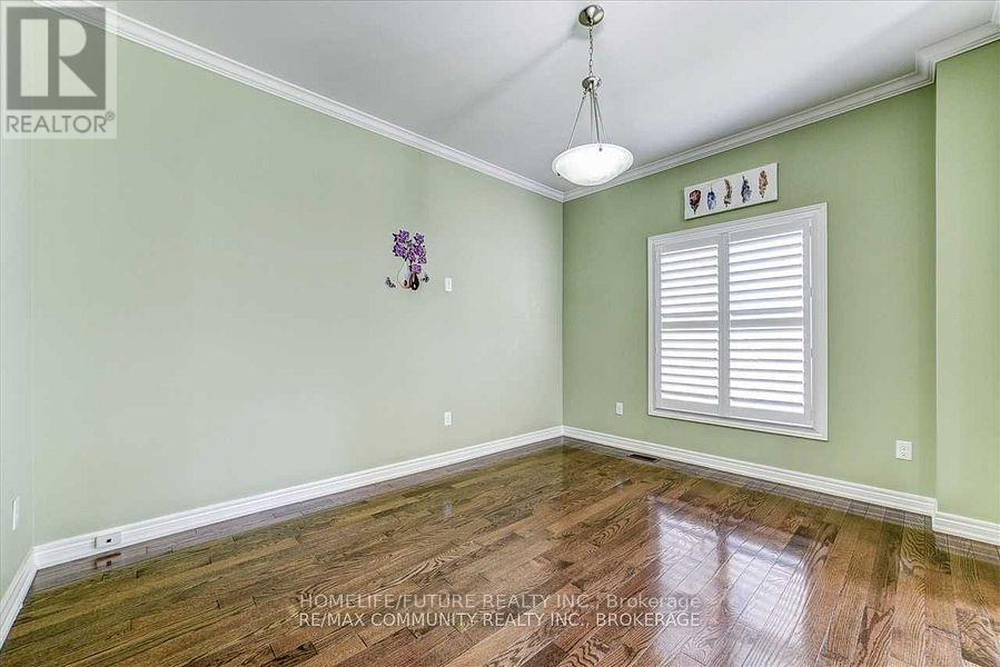 84 Wimbledon Court, Whitby, Ontario  L1P 0A6 - Photo 11 - E12441877