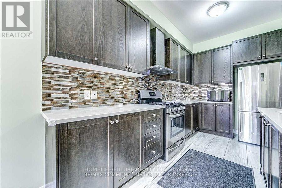 84 Wimbledon Court, Whitby, Ontario  L1P 0A6 - Photo 9 - E12441877