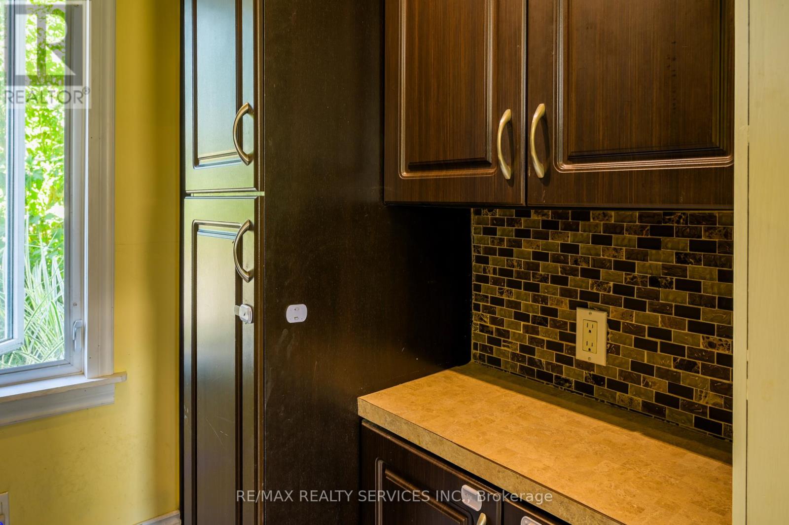 73 Brock Street, Woodstock, Ontario  N4S 3B7 - Photo 15 - X12441902