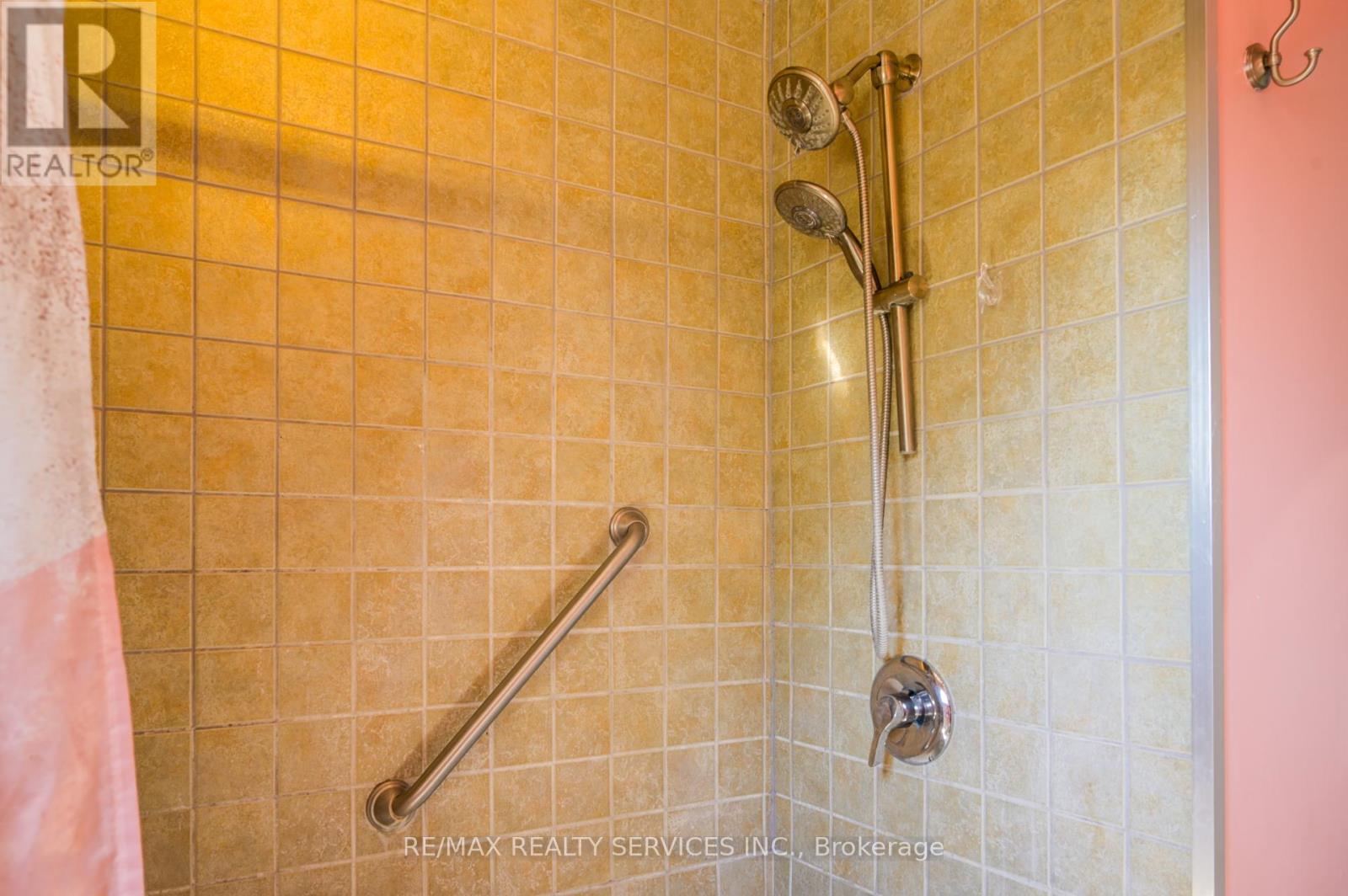 73 Brock Street, Woodstock, Ontario  N4S 3B7 - Photo 28 - X12441902