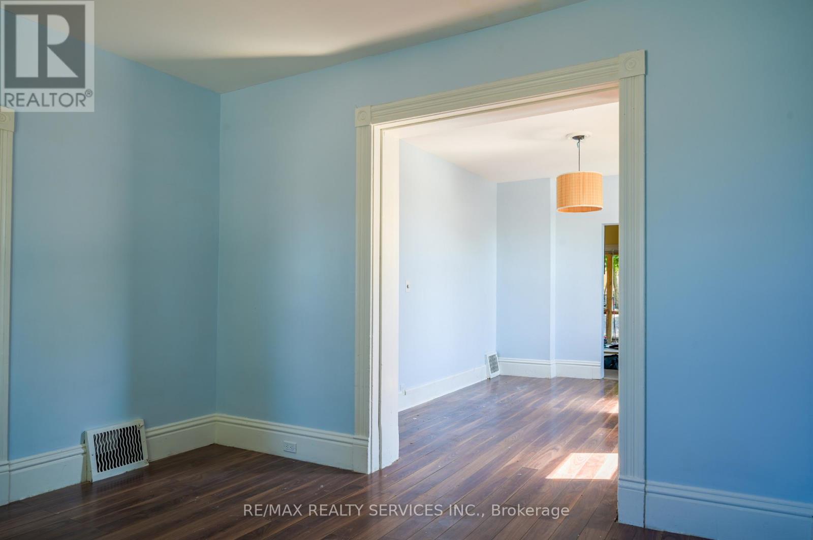 73 Brock Street, Woodstock, Ontario  N4S 3B7 - Photo 41 - X12441902