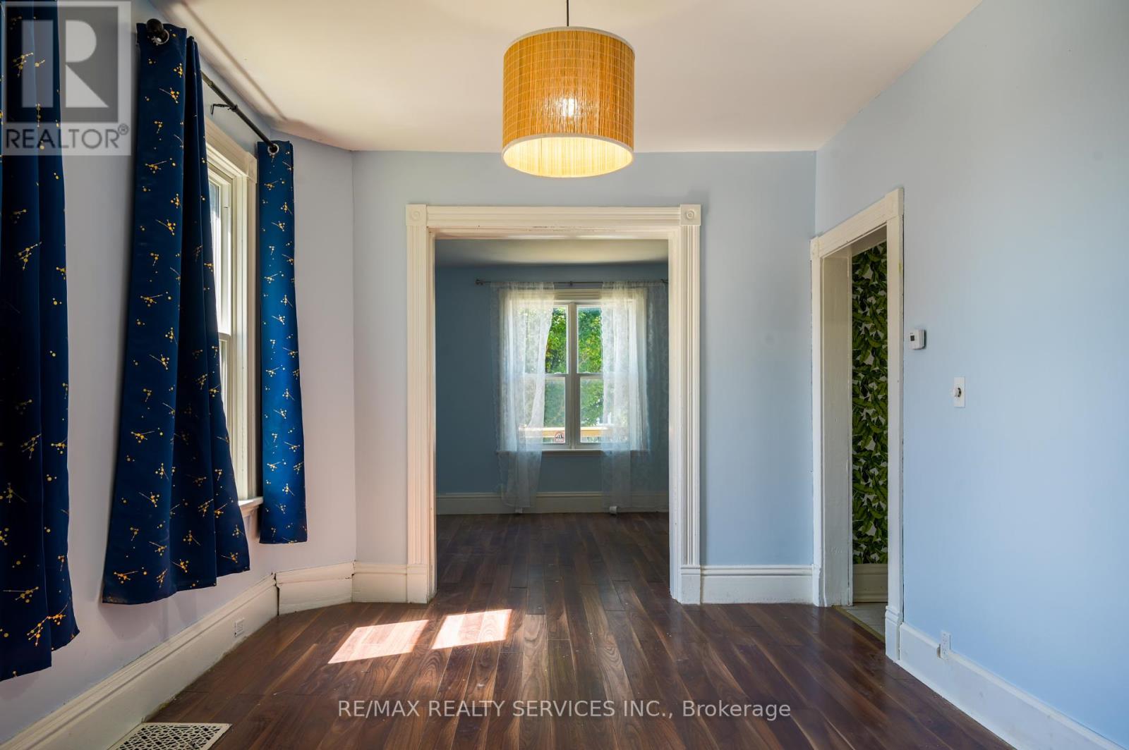 73 Brock Street, Woodstock, Ontario  N4S 3B7 - Photo 42 - X12441902