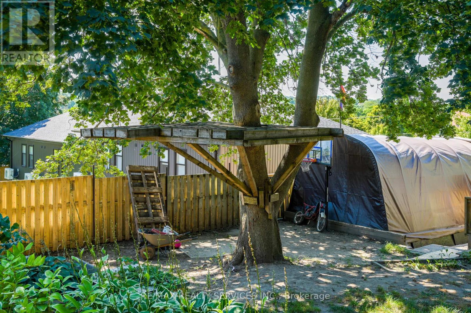 73 Brock Street, Woodstock, Ontario  N4S 3B7 - Photo 47 - X12441902