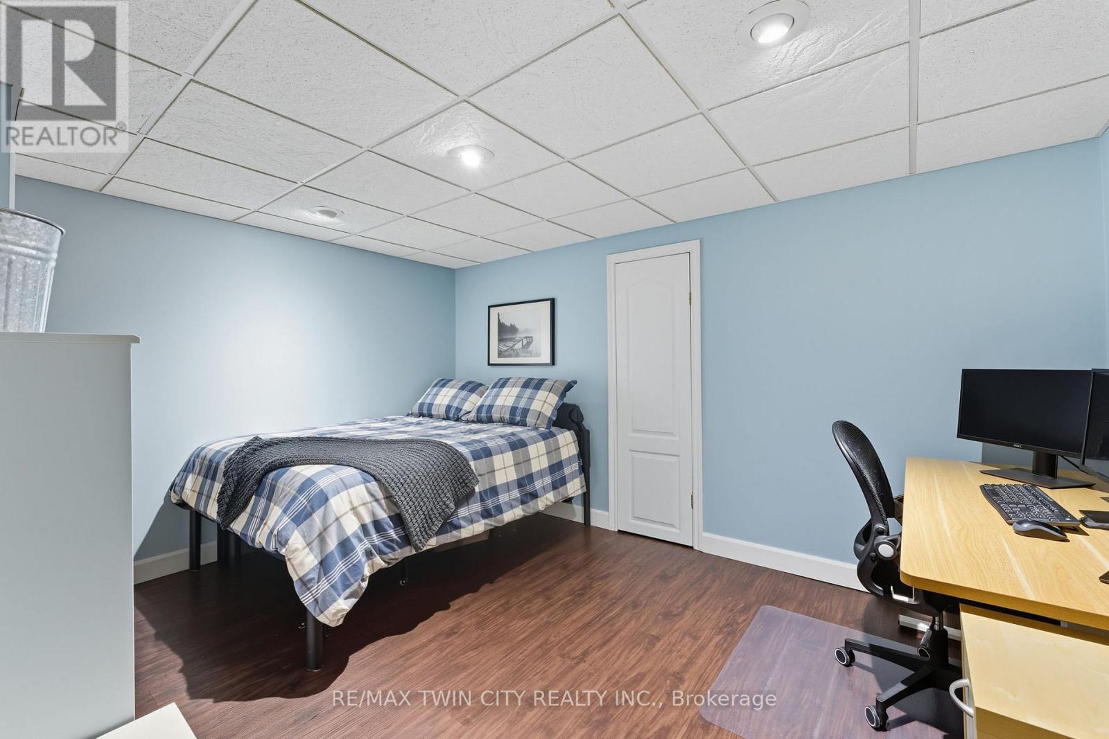 31 Buckingham Street, Brantford, Ontario  N3R 3A9 - Photo 21 - X12441903