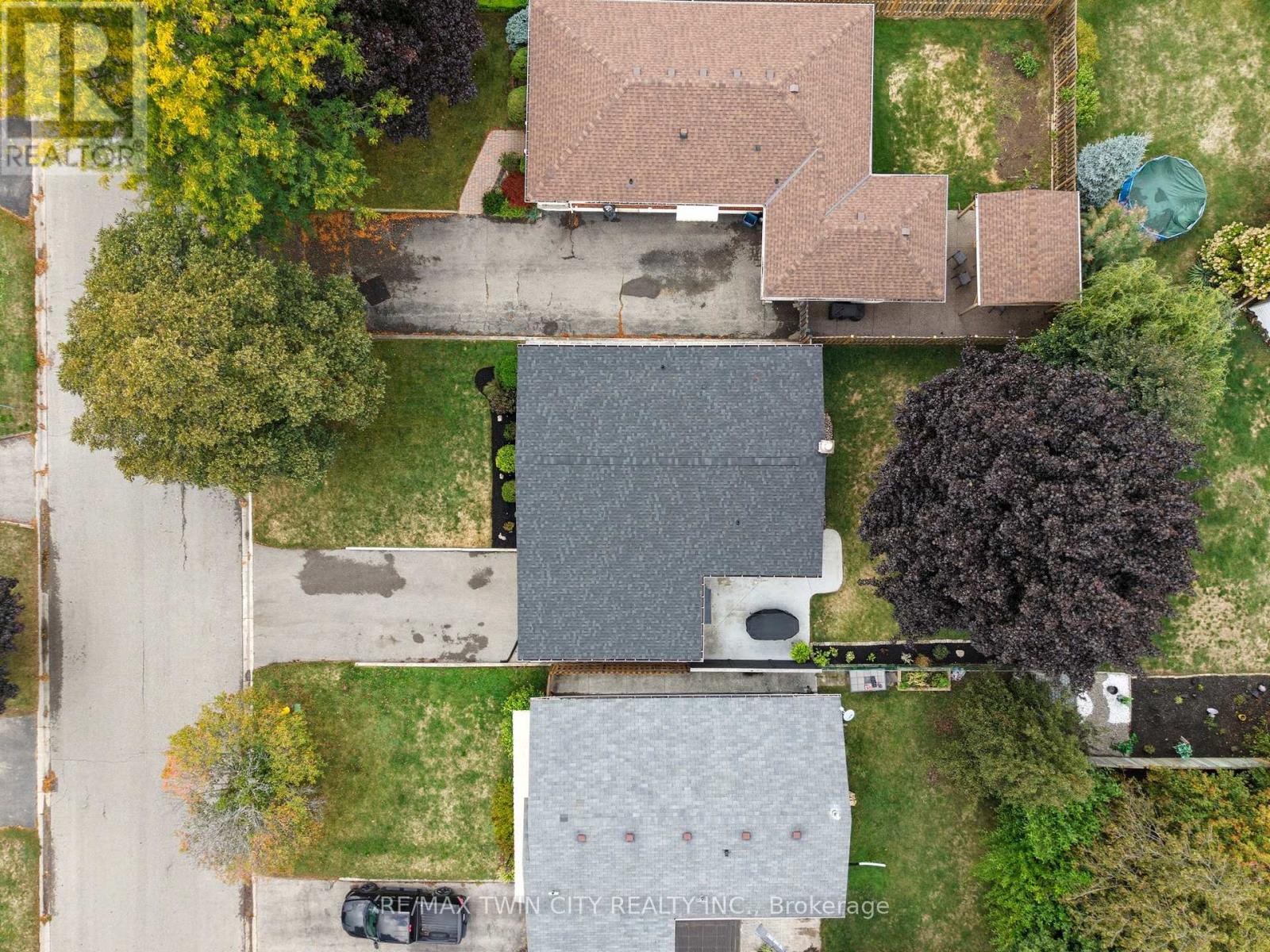 31 Buckingham Street, Brantford, Ontario  N3R 3A9 - Photo 33 - X12441903