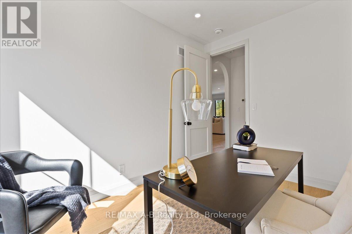 53 Worsley Street, Stratford, Ontario  N5A 1B8 - Photo 18 - X12441922