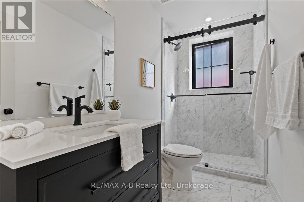 53 Worsley Street, Stratford, Ontario  N5A 1B8 - Photo 33 - X12441922
