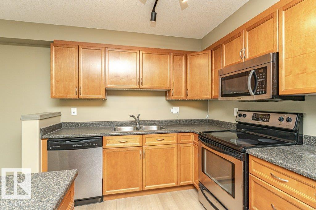#215 1589 Glastonbury Bv Nw, Edmonton, Alberta  T5T 2V1 - Photo 6 - E4446285