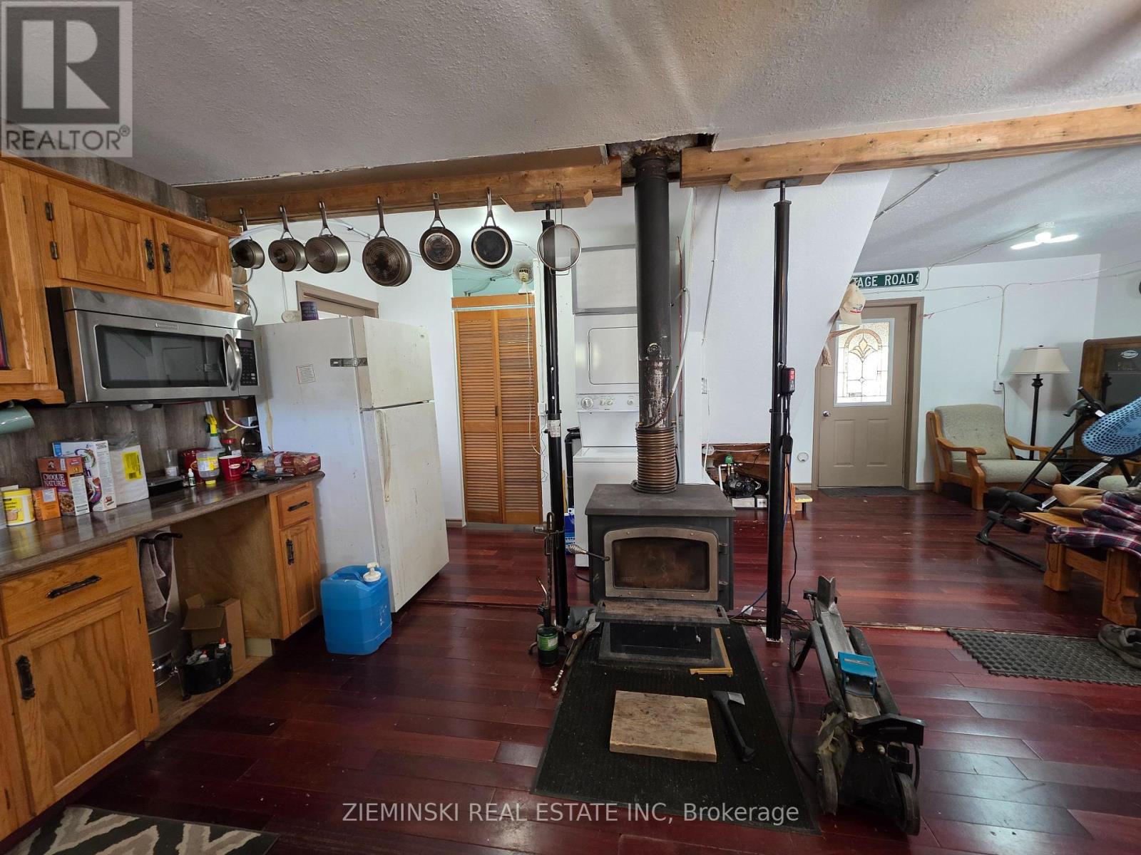 2414 Pearl Street, Black River-Matheson, Ontario P0K 1C0 - Photo 3 - T12278438