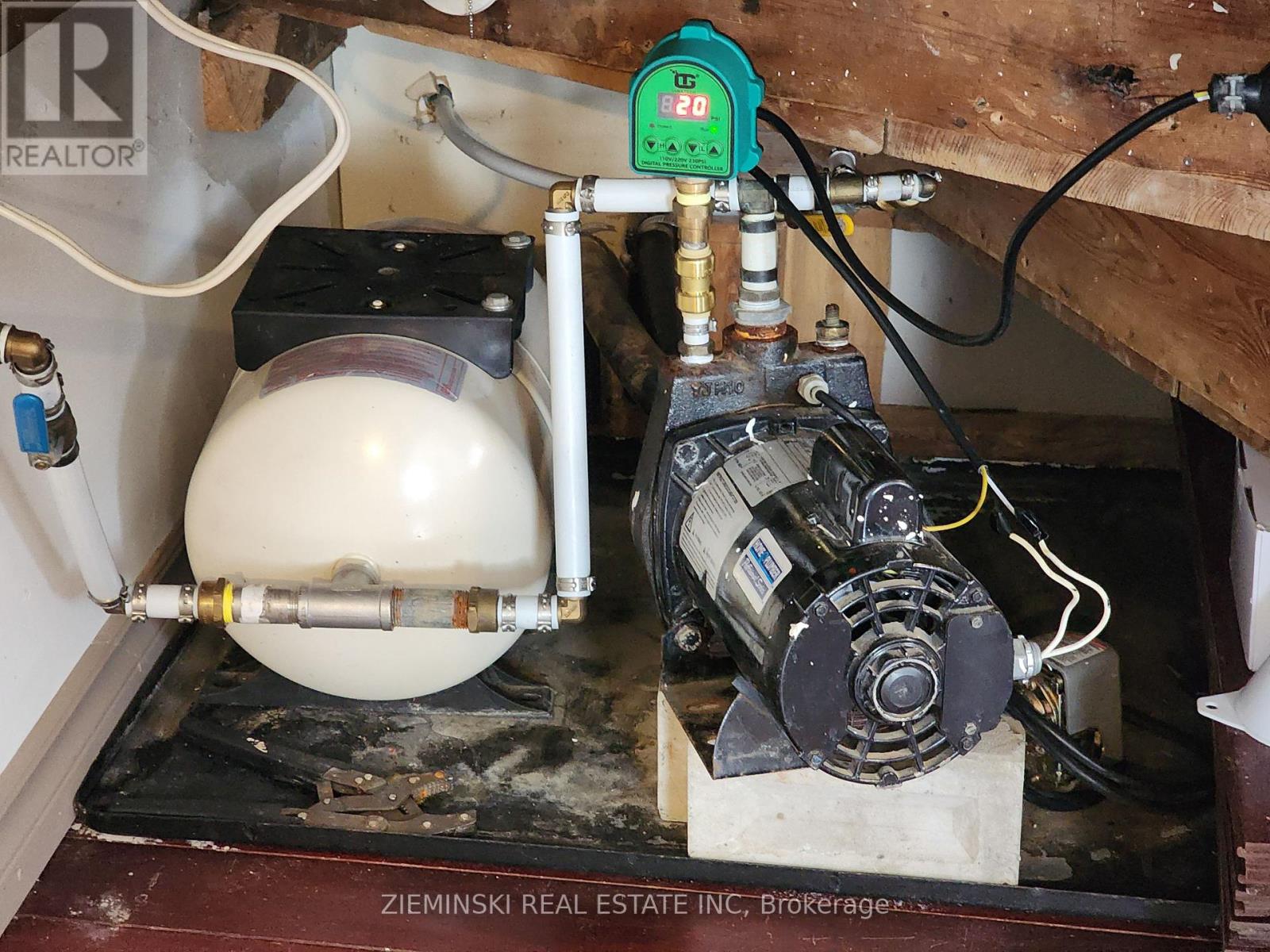 2414 Pearl Street, Black River-Matheson, Ontario P0K 1C0 - Photo 29 - T12278438