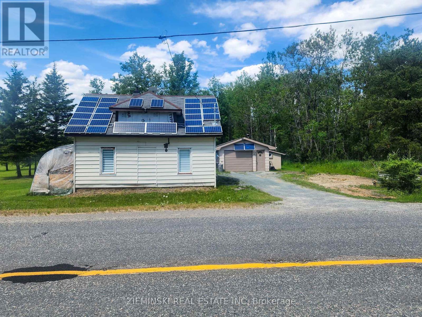 2414 Pearl Street, Black River-Matheson, Ontario P0K 1C0 - Photo 35 - T12278438