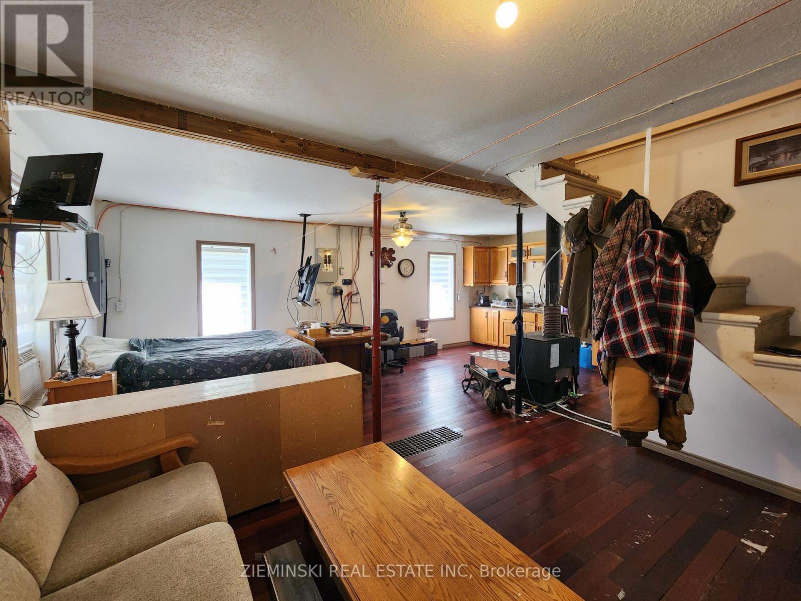 2414 Pearl Street, Black River-Matheson, Ontario P0K 1C0 - Photo 5 - T12278438