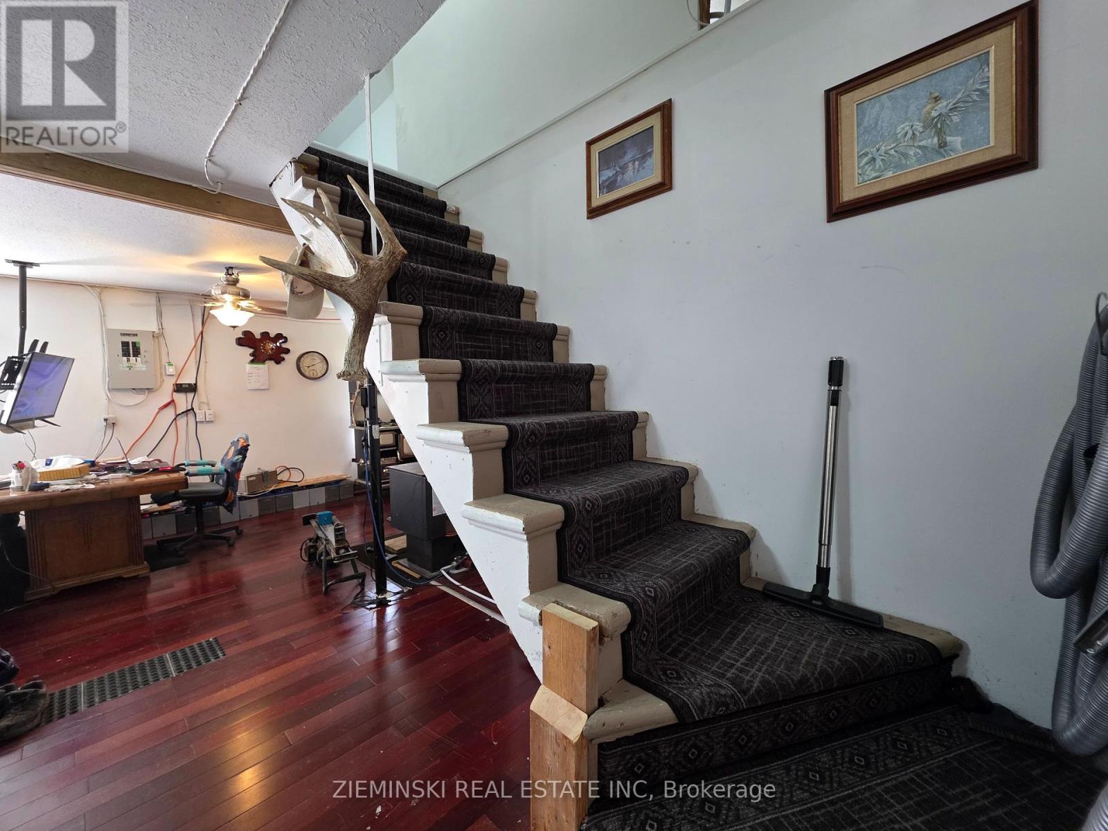 2414 Pearl Street, Black River-Matheson, Ontario P0K 1C0 - Photo 8 - T12278438