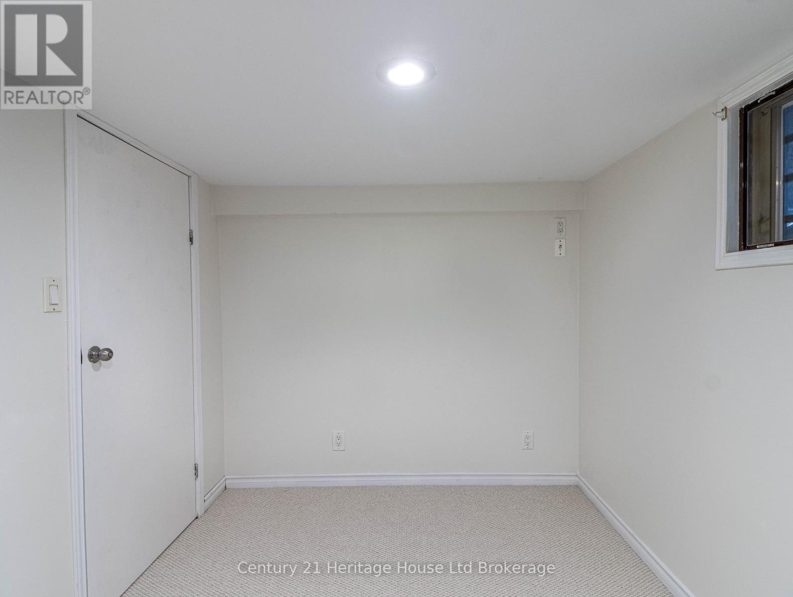 675 Miller Street, Woodstock, Ontario  N4S 5K2 - Photo 22 - X12431870