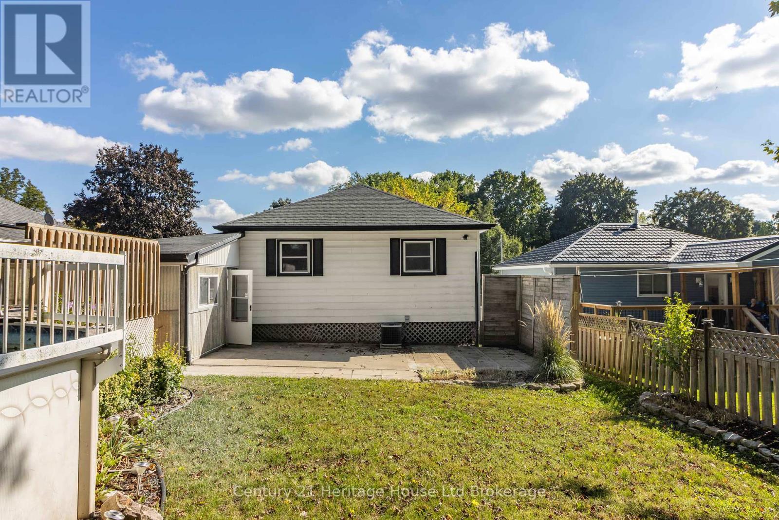 675 Miller Street, Woodstock, Ontario  N4S 5K2 - Photo 27 - X12431870