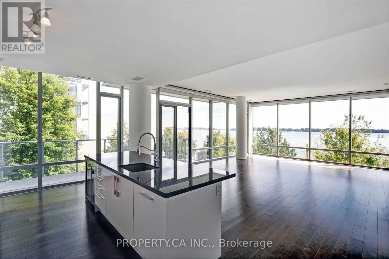 314 - 39 Queens Quay E, Toronto, Ontario  M5E 0A5 - Photo 10 - C12364225