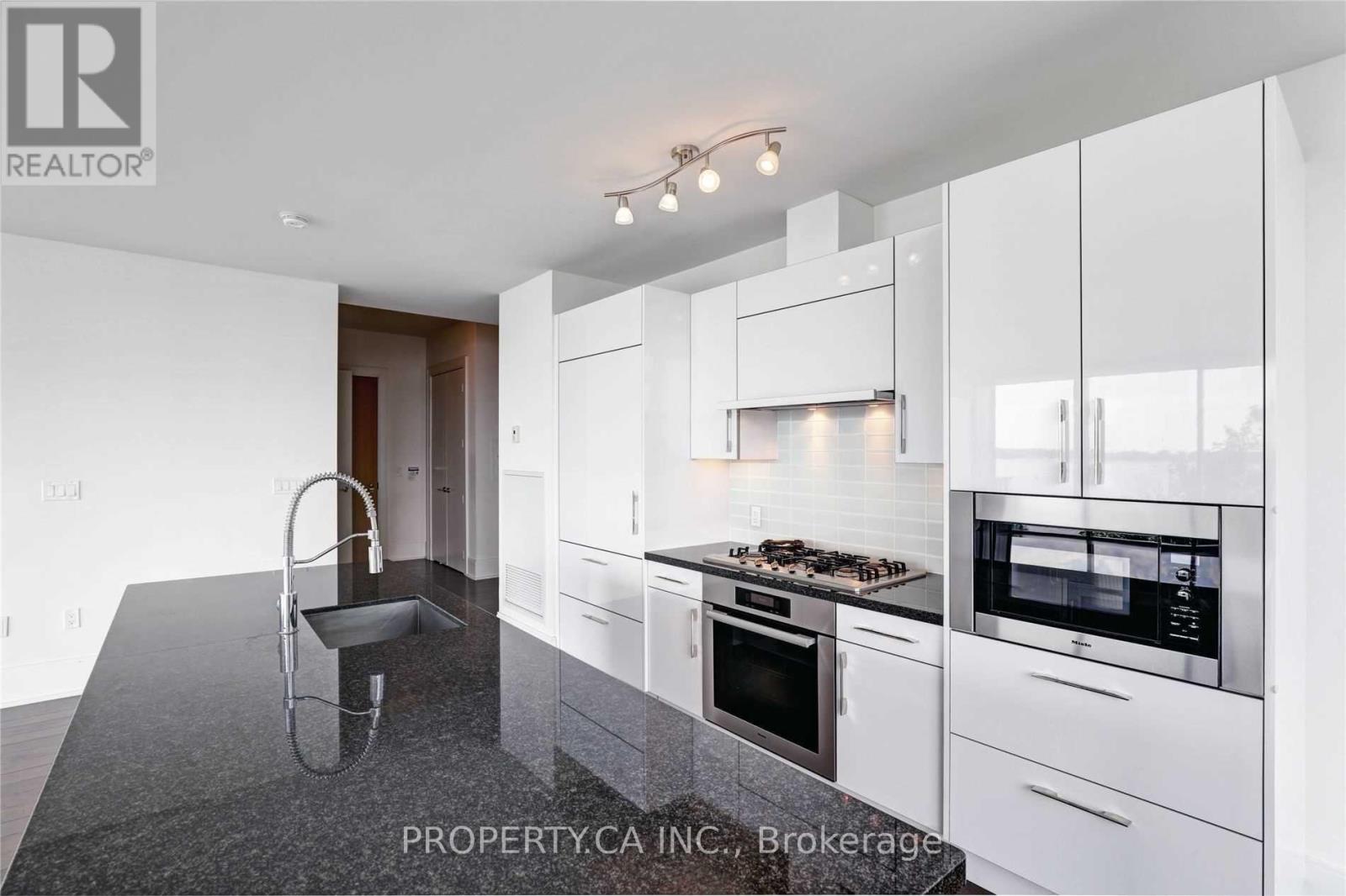 314 - 39 Queens Quay E, Toronto, Ontario  M5E 0A5 - Photo 13 - C12364225