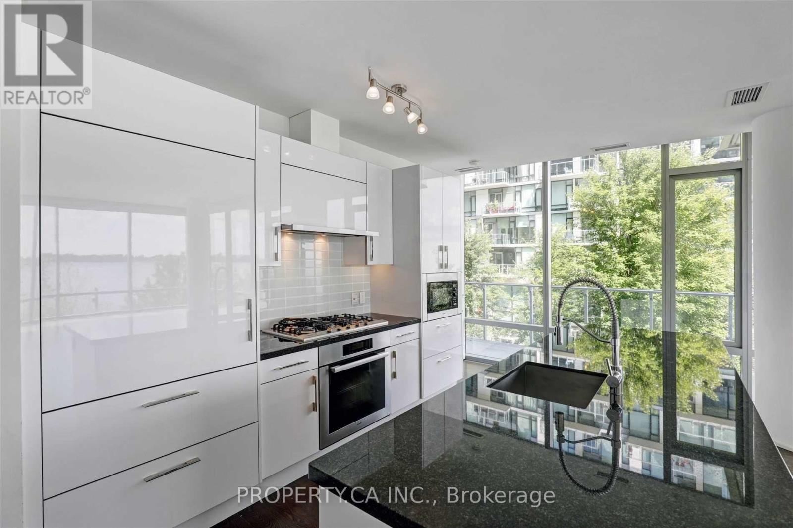 314 - 39 Queens Quay E, Toronto, Ontario  M5E 0A5 - Photo 12 - C12364225