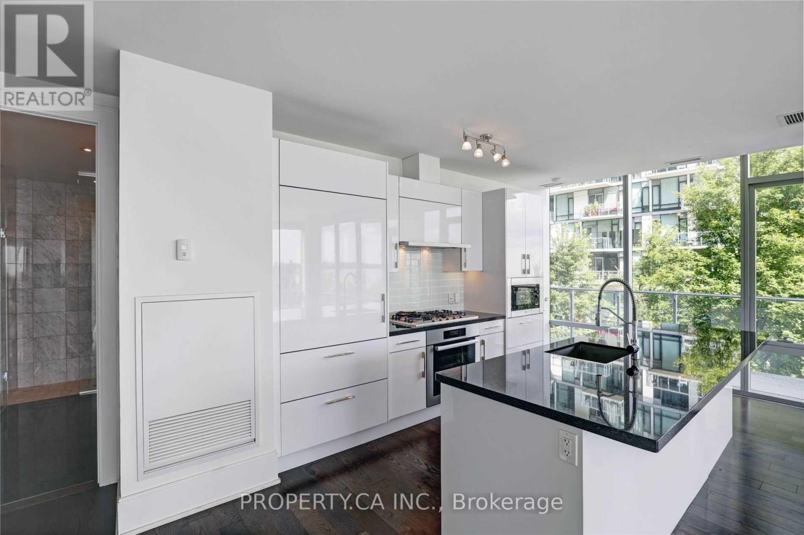314 - 39 Queens Quay E, Toronto, Ontario  M5E 0A5 - Photo 11 - C12364225