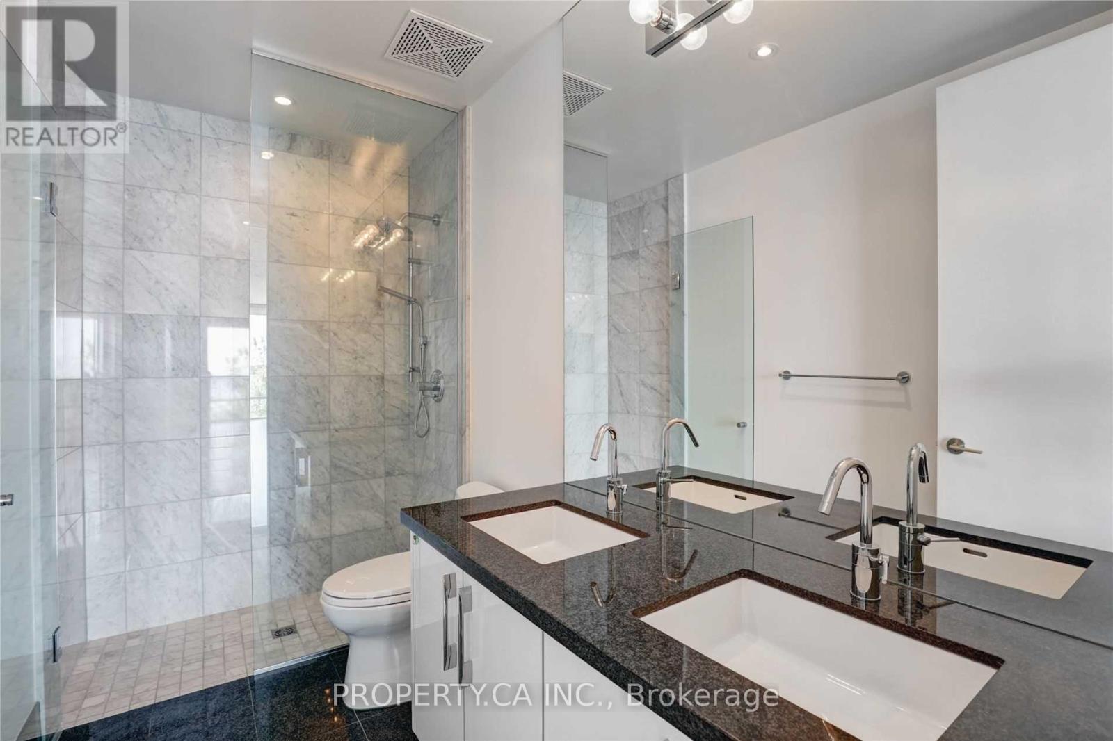 314 - 39 Queens Quay E, Toronto, Ontario  M5E 0A5 - Photo 8 - C12364225