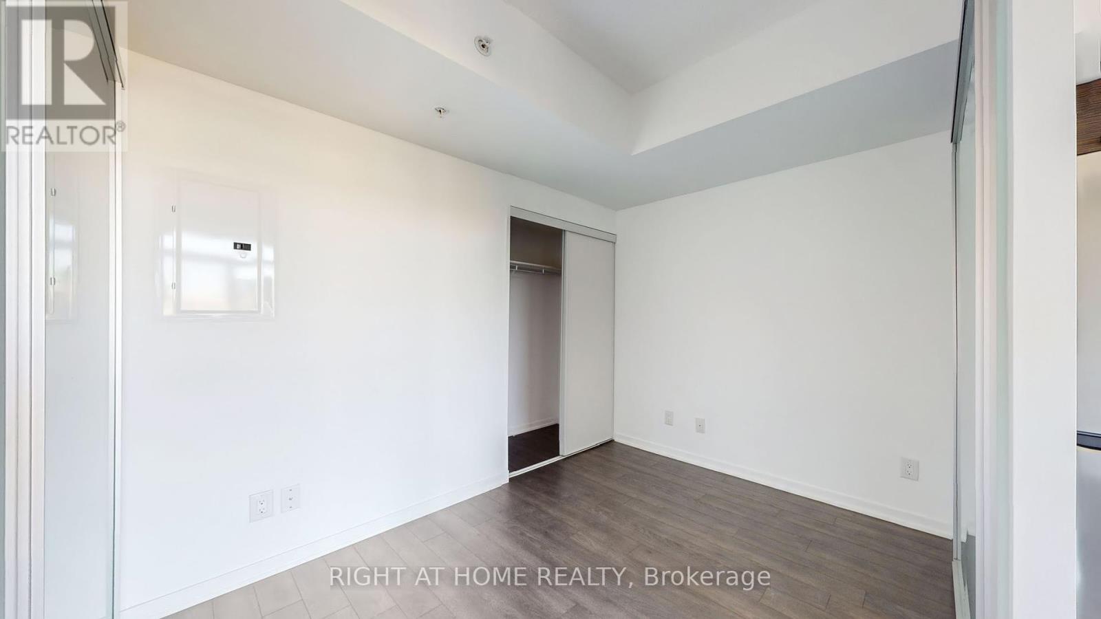 846 - 68 Abell Street, Toronto, Ontario  M6J 0B1 - Photo 15 - C12435837