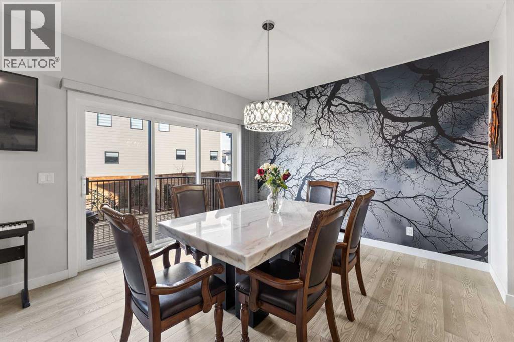 804 Shawnee Terrace Sw, Calgary, Alberta  T2Y 0P6 - Photo 10 - A2244918