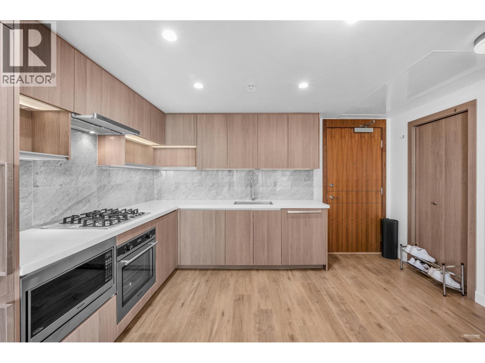 1702 6538 Nelson Avenue, Burnaby, British Columbia  V5H 0G5 - Photo 4 - R3054854