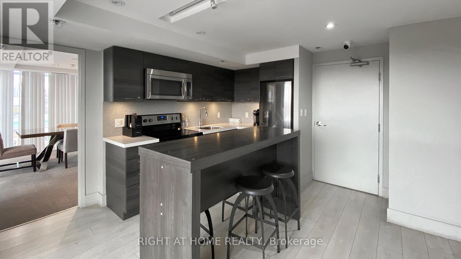 846 - 68 Abell Street, Toronto, Ontario  M6J 0B1 - Photo 34 - C12435837