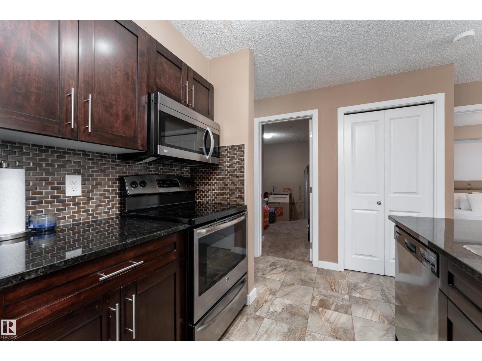 #211 107 Watt Cm Sw, Edmonton, Alberta  T6X 2C6 - Photo 3 - E4460524