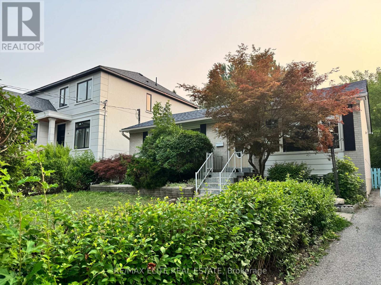 Main Floor - 172 Felix Road, Richmond Hill, Ontario  L4C 3M9 - Photo 4 - N12441930