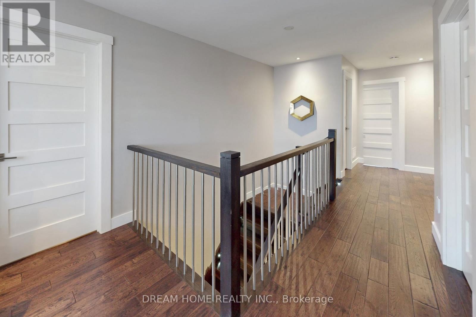 47 Venetian Crescent, Vaughan, Ontario  L4L 5E6 - Photo 19 - N12441933